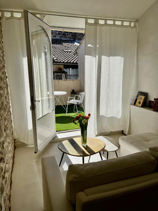 La Maison Plume, Appart Boutique Saint-Remy-de-Provence Bagian luar foto