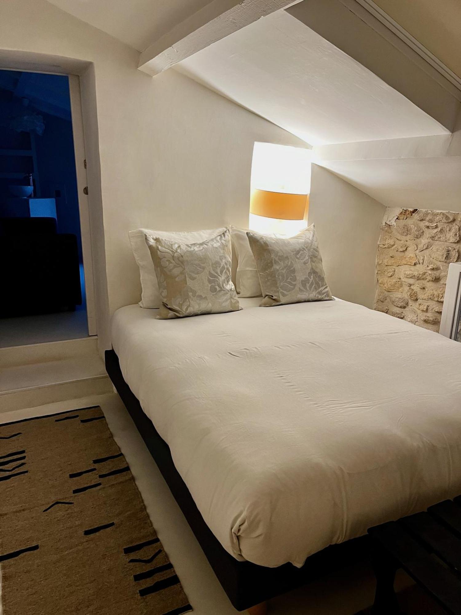 La Maison Plume, Appart Boutique Saint-Remy-de-Provence Bagian luar foto